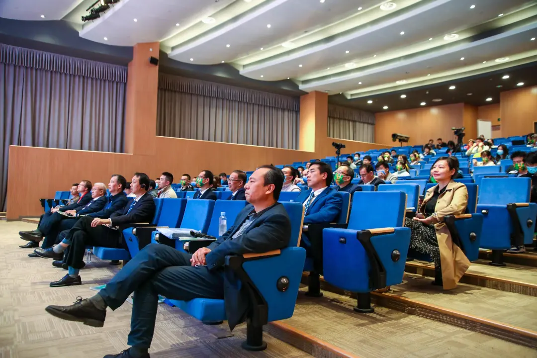 青科会系列科学分享活动在温肯举行