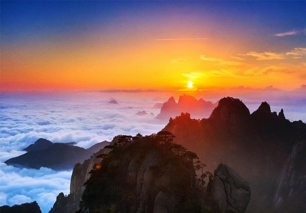 一生必去的7大名山，很多人一座都没见过，去过两座以上就太牛了