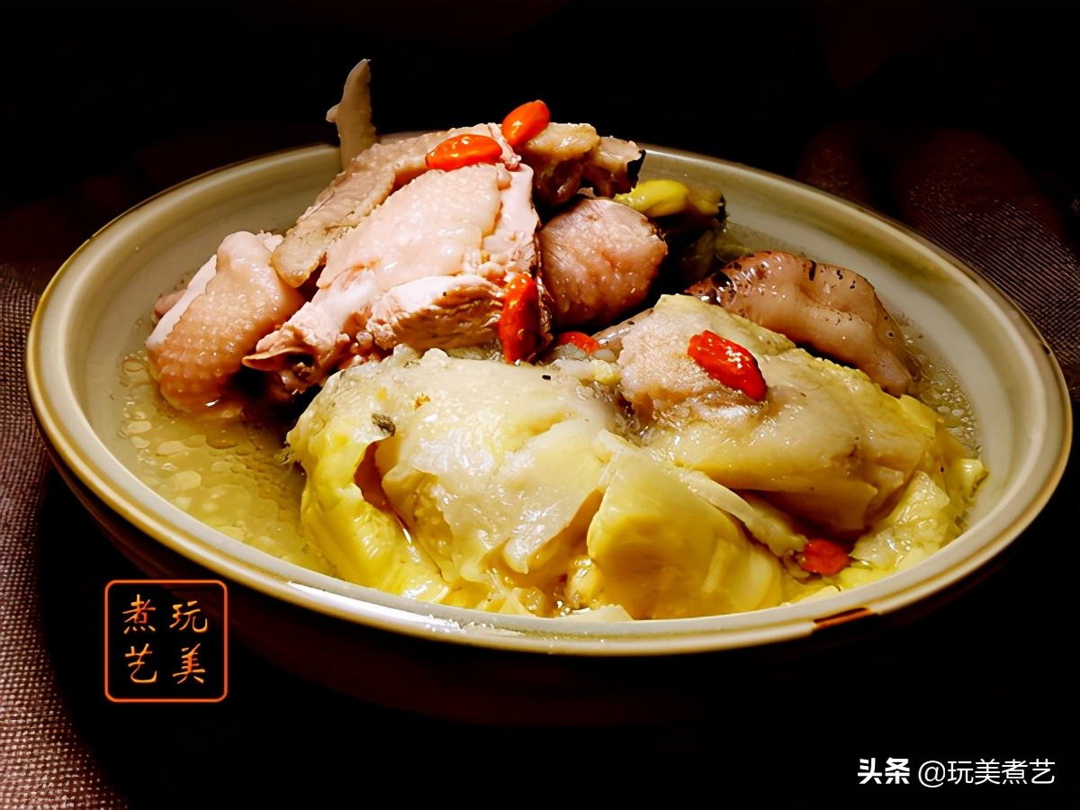 榴蓮煲雞湯的做法,榴蓮煲雞湯的做法功效與作用