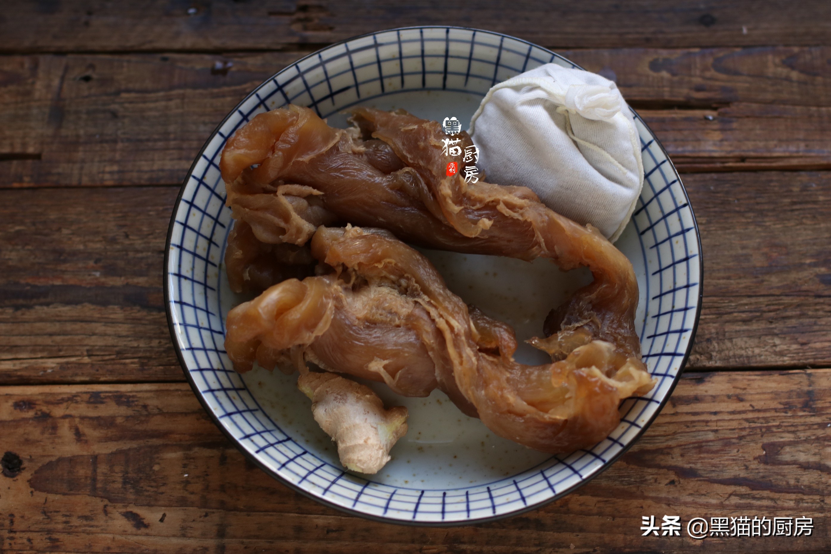 入味十足又不腻口的牛筋，用一个简单的妙招，煮出来省时又香软