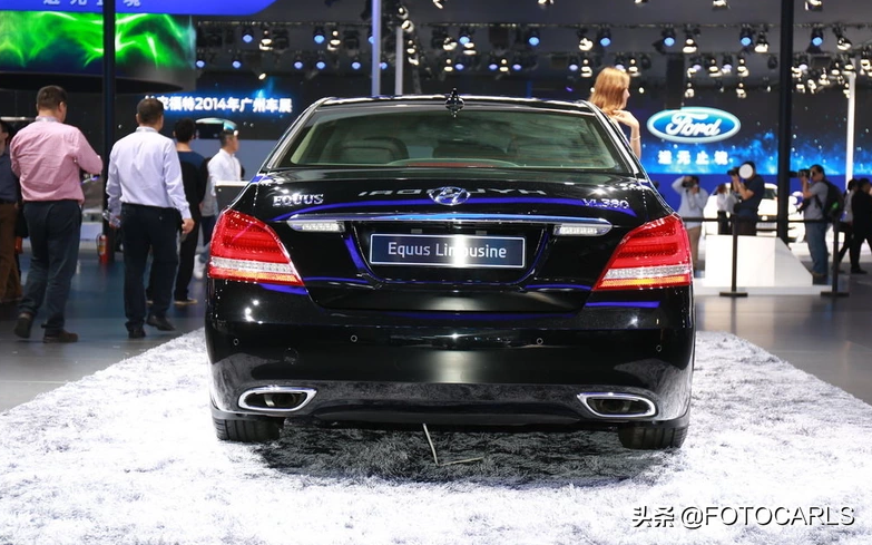 售价105.8万！现代雅科仕3.8 V6加长旗舰实拍，后排座椅太抢眼了