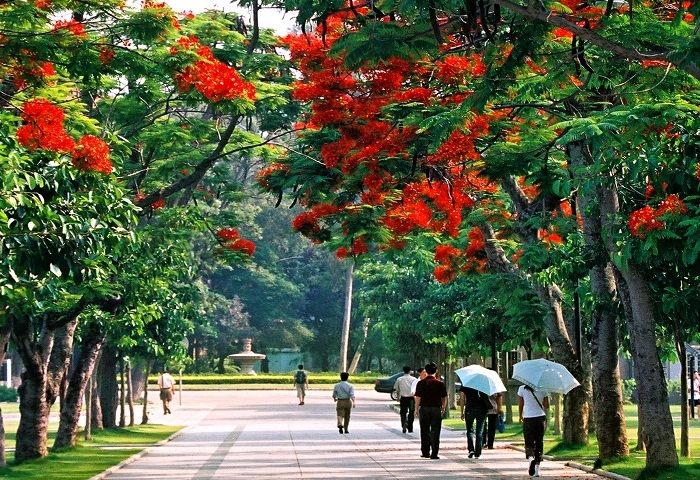 厦门一所很强硬的大学，不改名也不合并，现在成为全省第一