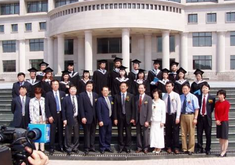 这所财经大学虽然不是211，却在业内广受认可，录取分数也不低