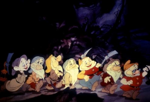 经典童话故事《白雪公主》