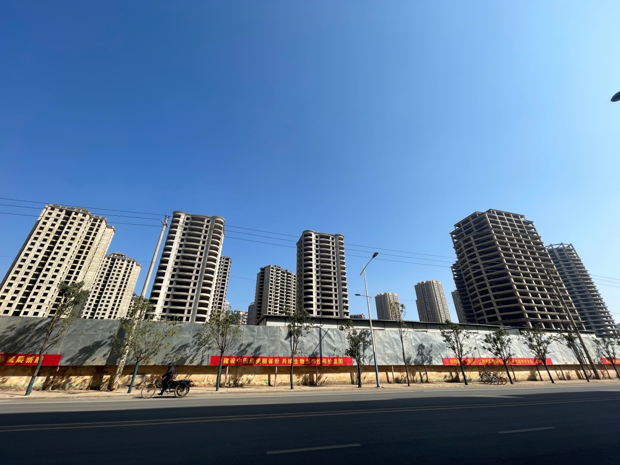 两声巨响震全城，烂尾变改善，义承置业在昆明城市更新大不同