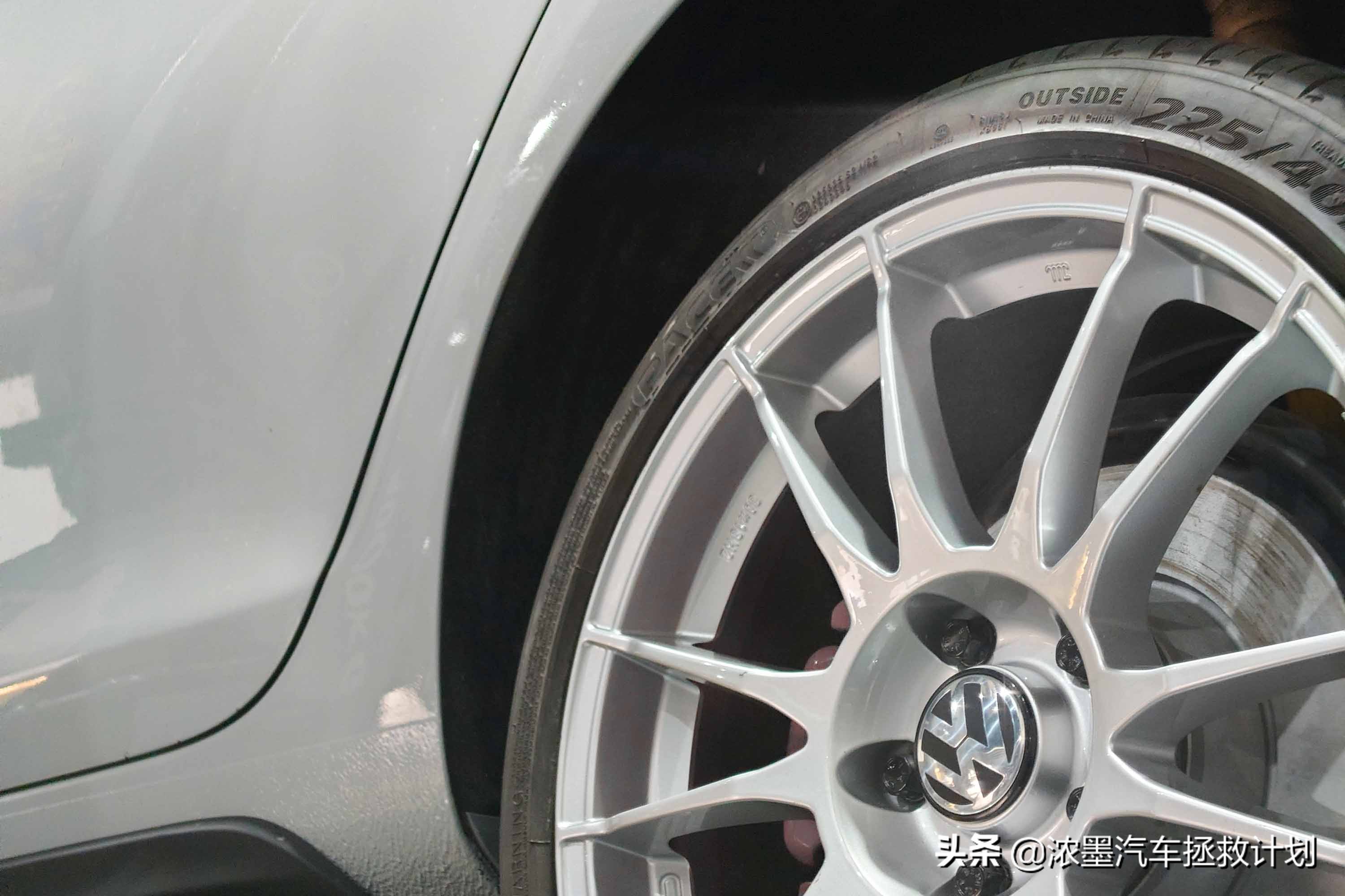 「澎湃驾控」修复一台六代高尔夫GTI，偏爱加持下的快意御风少年