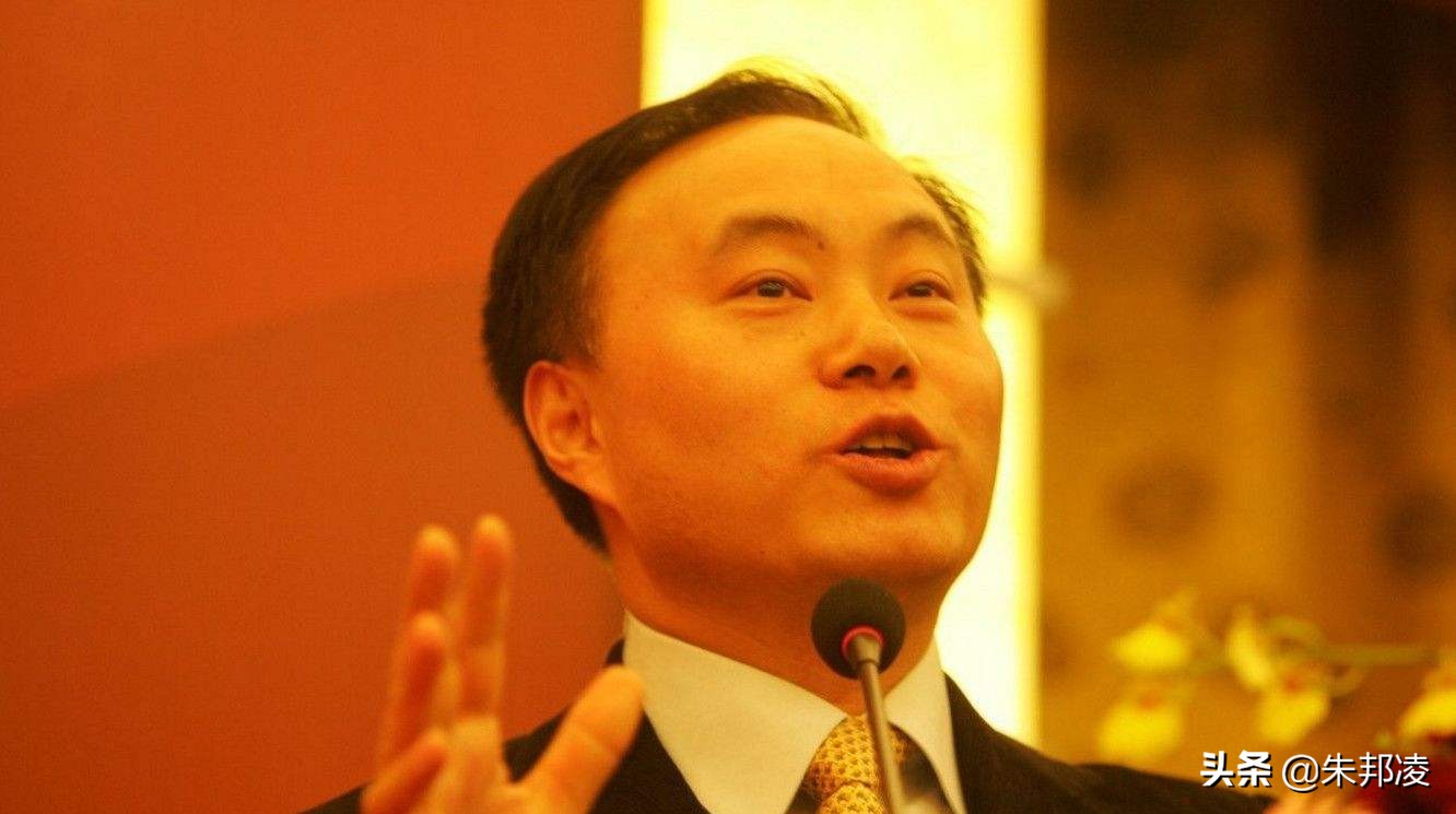 “光伏教父”破产六年再站起来！携25亿回归，曾是2006年中国首富