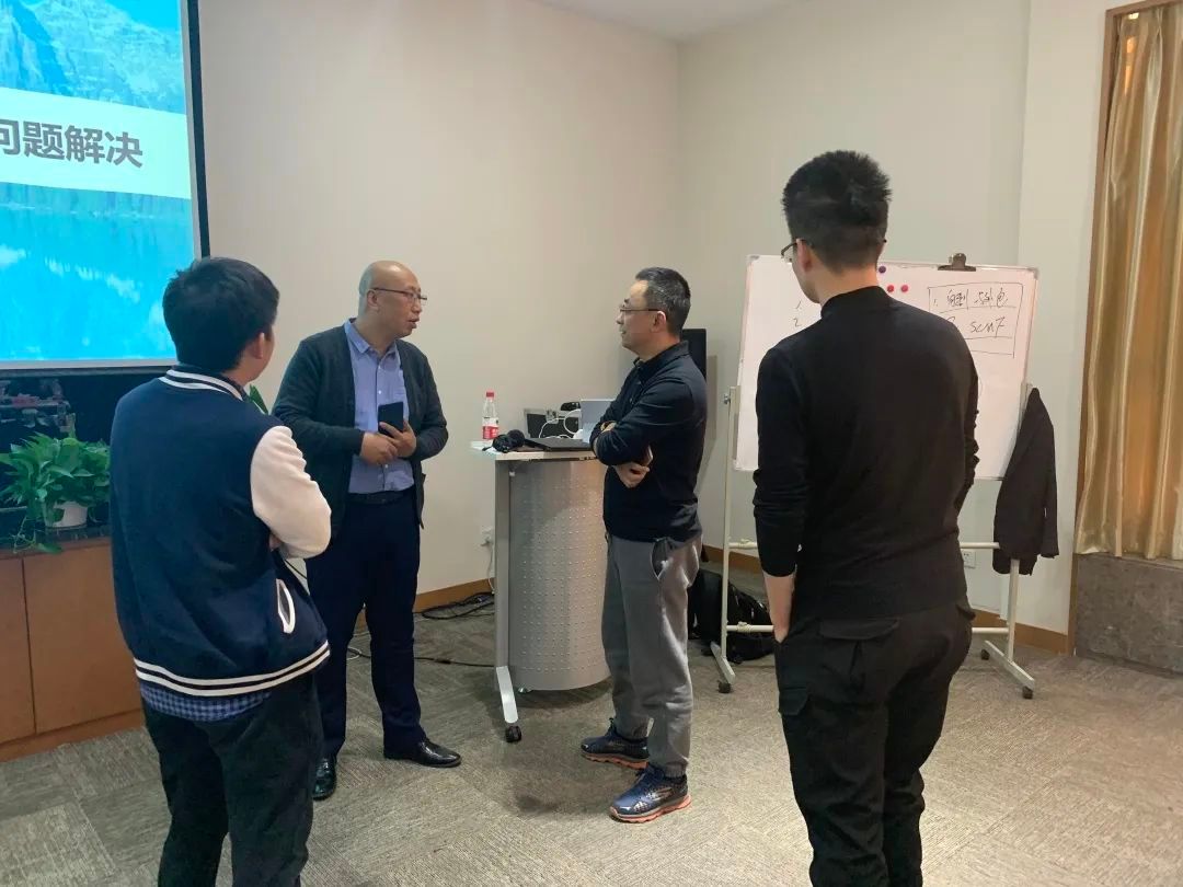 走进京东方，修炼“内功”| 硬科技冠军企业创业营产业游学