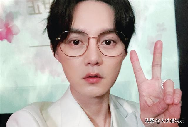 m型嘴唇的男人命运_达一风水网