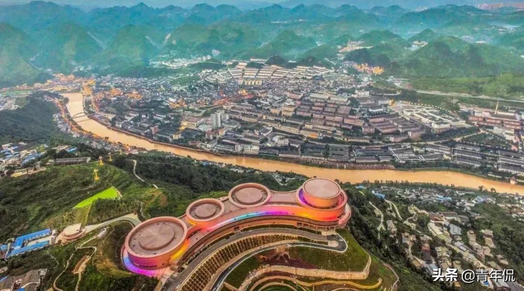 说说国内18个著名的特色白酒小镇