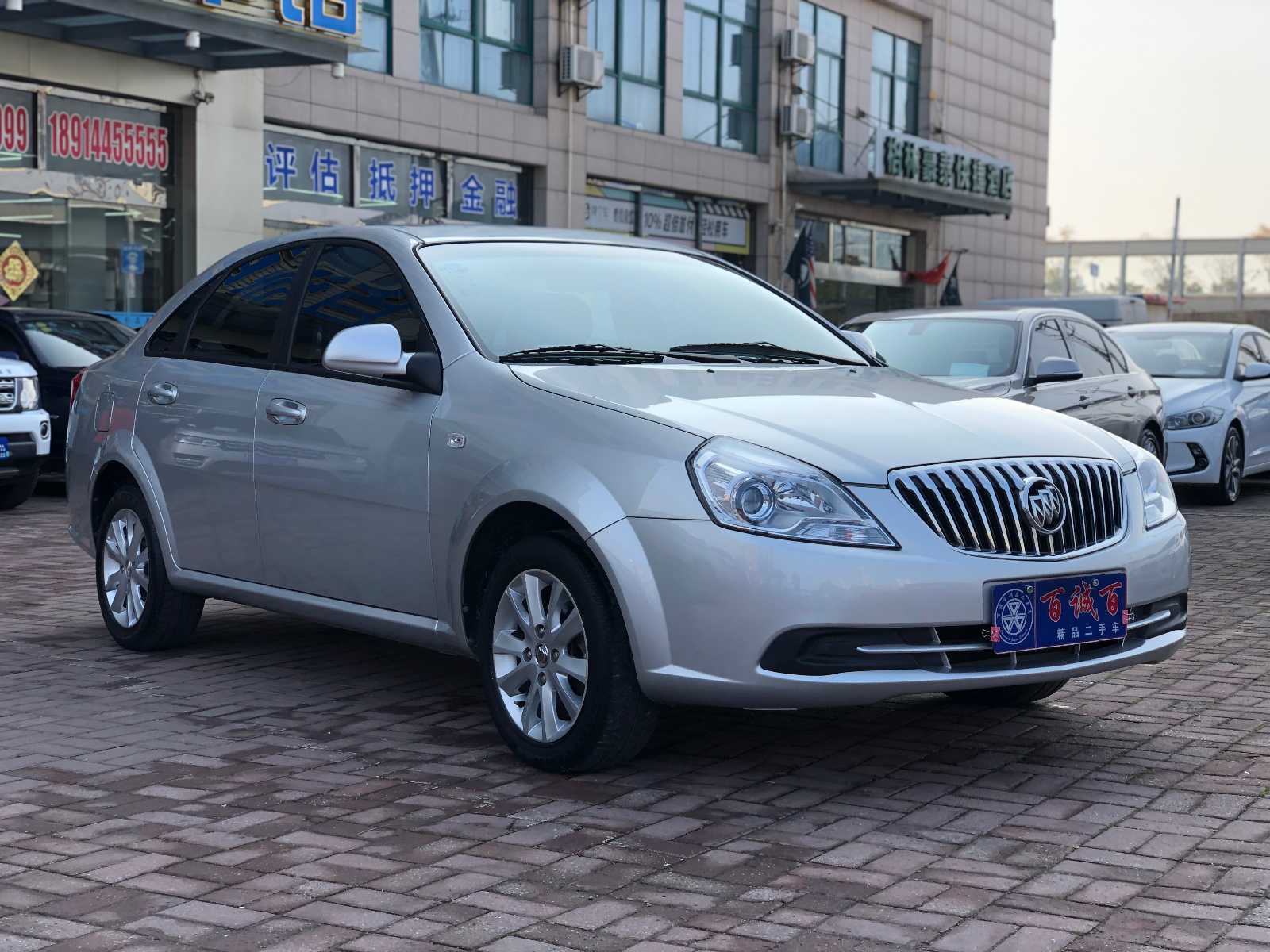 这款别克凯越简直太帅了，价格实惠，性价比没话说！