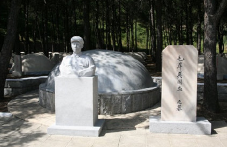 2013年，刘思齐回板仓缅怀前夫毛岸英：这个中秋我要和岸英一起过