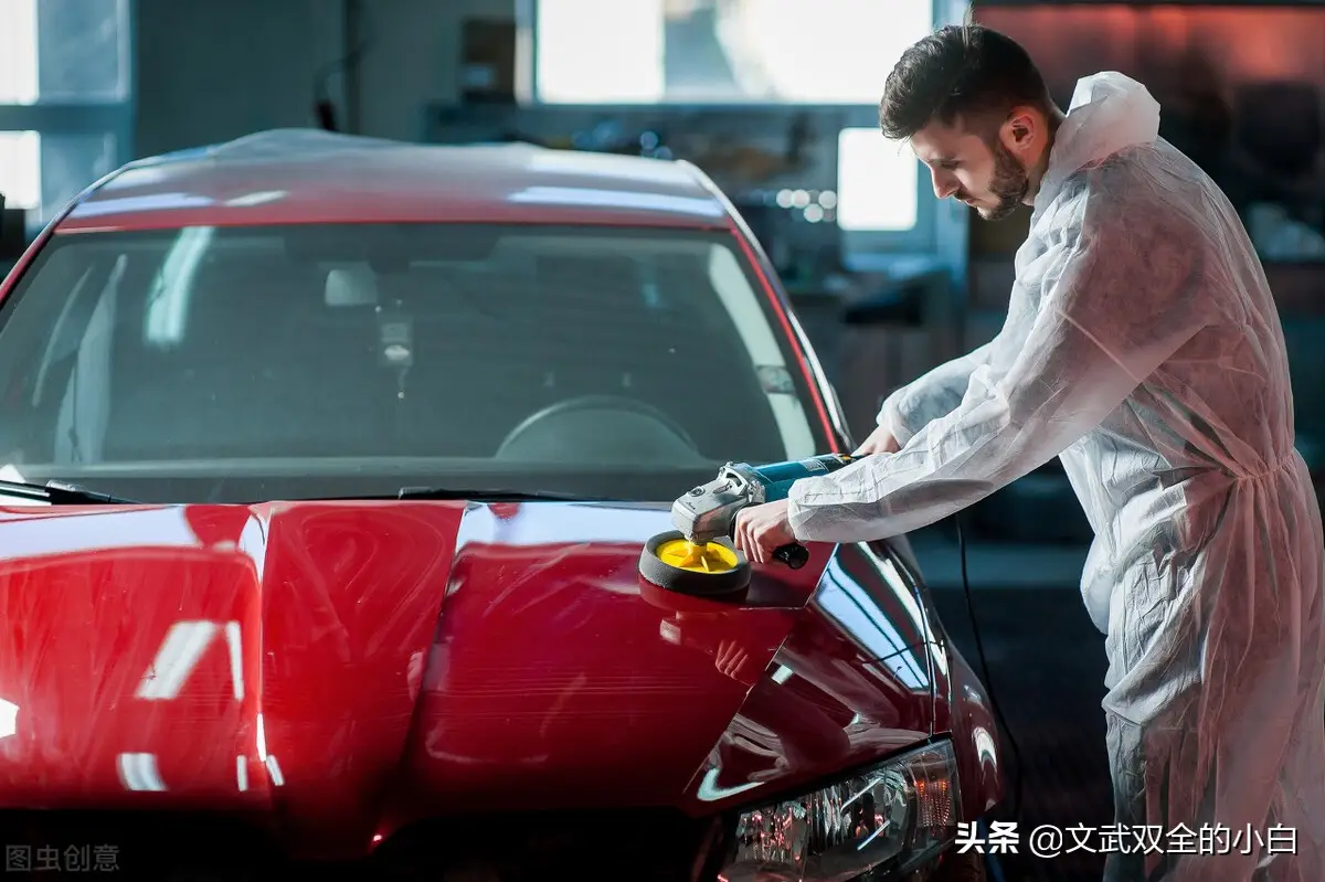 购车时，可以让4S店送这3件赠品，不仅实用还能解决后顾之忧