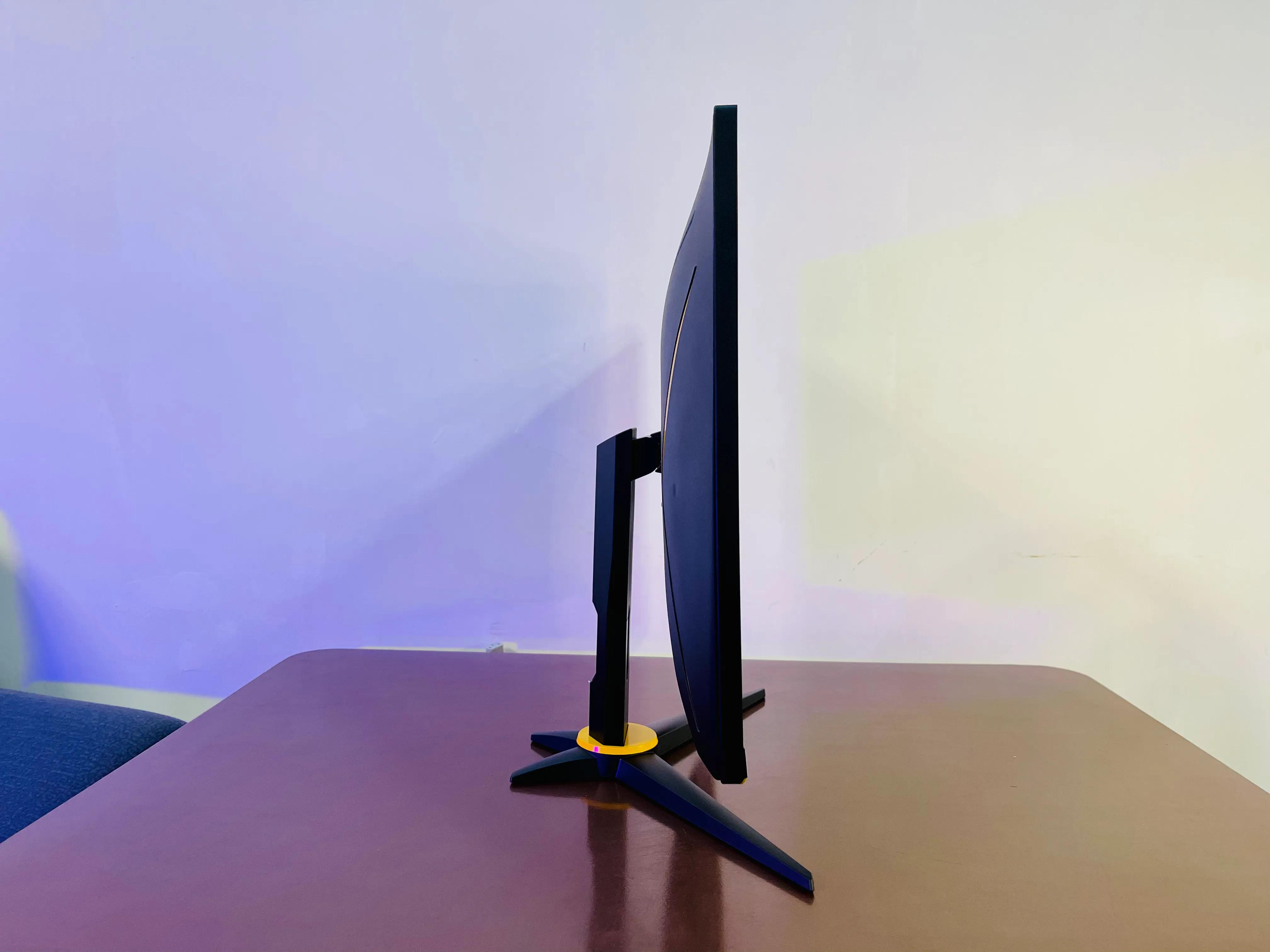 1300元电竞游戏显示器开箱，2K分辨率144Hz，高性价比