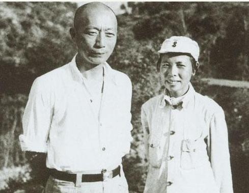 十大元帅32岁在干什么：林彪在苏联度假泡温泉，朱德在四川缴费