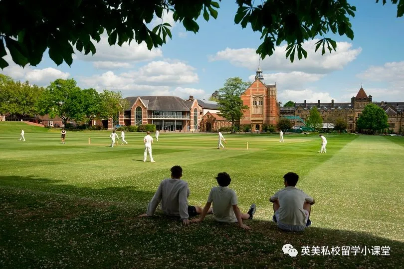 大作家查尔斯·狄更斯的心头爱！聚集5所英国顶尖私校！不能错过