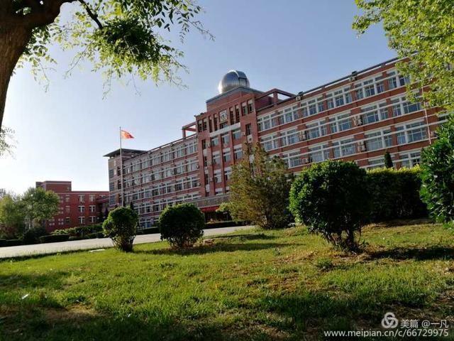 年年蟾宫折桂，岁岁铸就辉煌——热烈庆祝高邑一中2020年高考再创新高