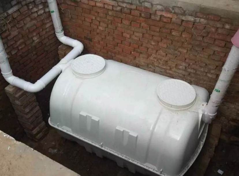 国家帮农村免费改造厕所,为何有些农民却不乐意?4点担忧很现实