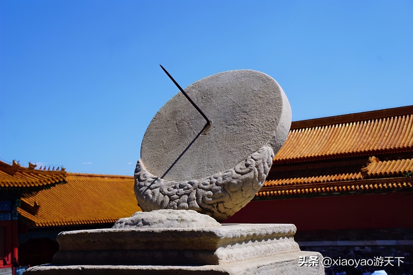 大学校园里最独特的风景——日晷