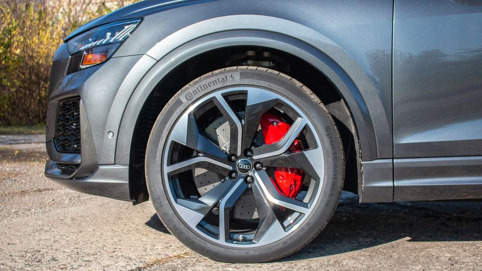 2021款奥迪RS Q8：这是一辆纽北赛道圈速最快的豪华性能SUV