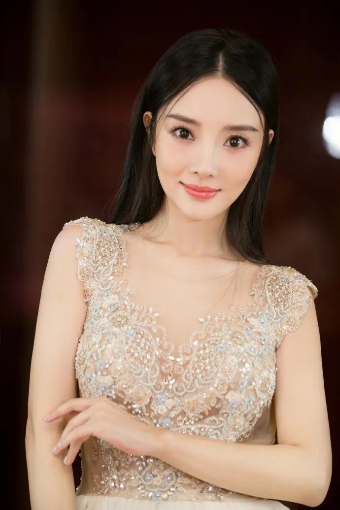 没勇气就别演丑角，这6位女星又丑又脏，毫无偶像包袱却被称经典