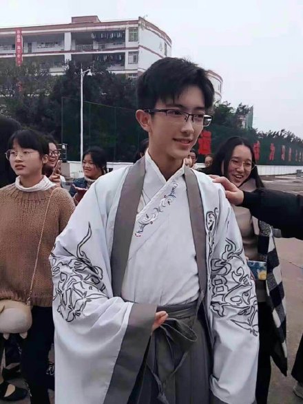 各大院校校草曝光，这里全是帅哥