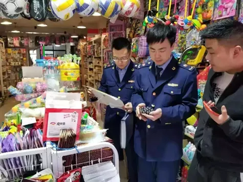致多名儿童肠穿孔，央视曝光的这款益智玩具，早该被骂上热搜