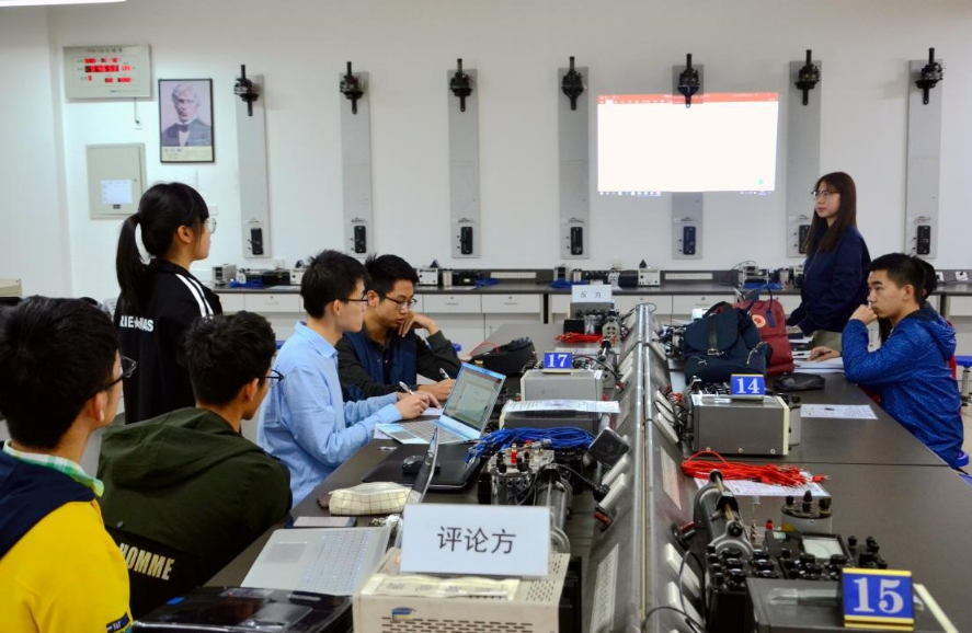 哈工程学霸“动力班”走红，保研率高达88.9%，一不小心同窗十年