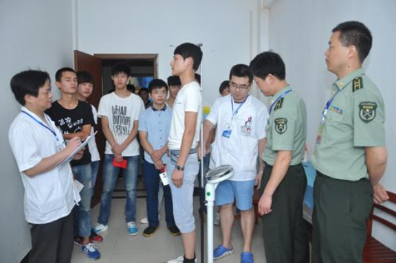 2021年征兵新变化，8种情况参军政审将不合格，大学生要了解