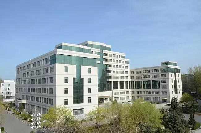 国内4所真正的“铁饭碗”院校，看起来像二本，优秀毕业生包分配