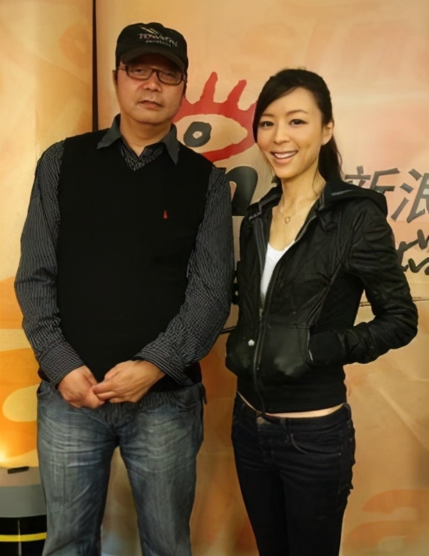 “导演狙击手”张静初的爱恨往事，太复杂了