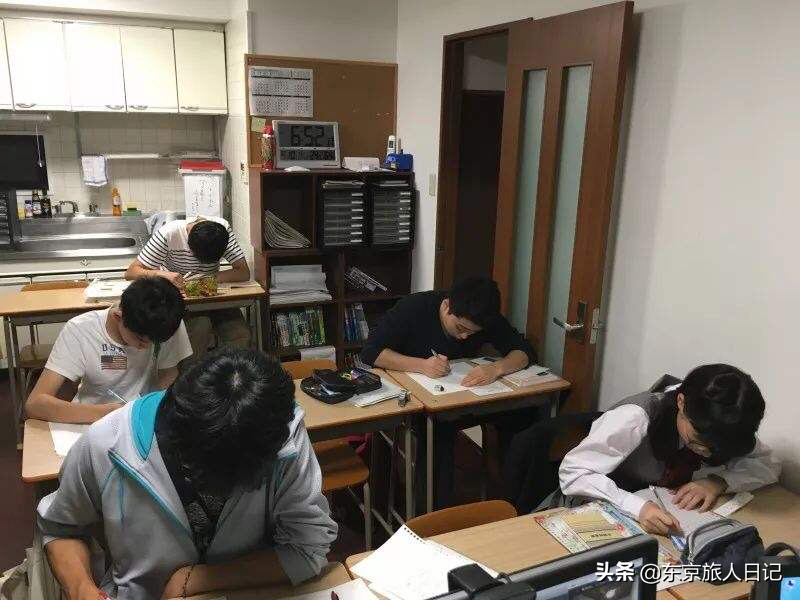 与众不同的日本高考，成绩达标也不代表能入学。日本人如何高考？