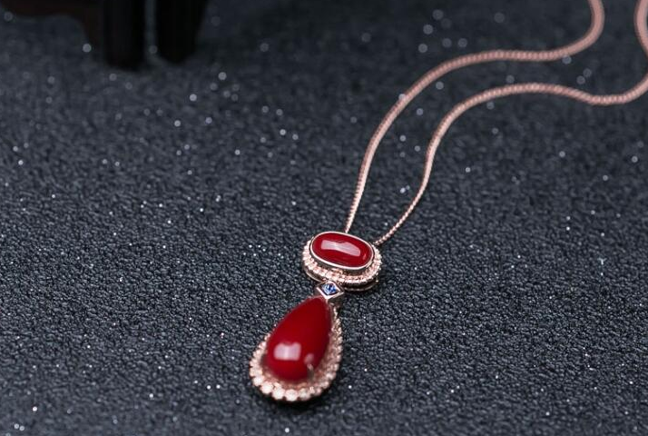 红珊瑚饰品如何保养?这4种保养方法非常重要_中国翡翠玉石网