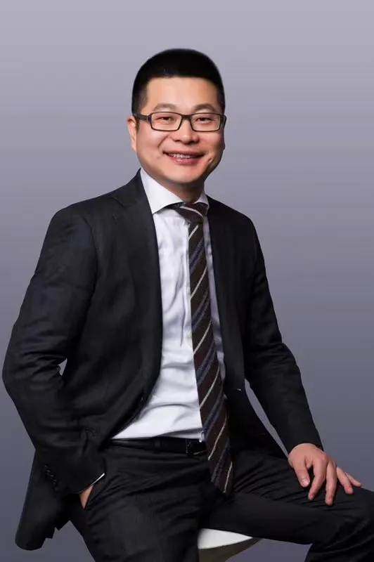 <mark data-type=institutions data-id=e3f47c14-ff22-49c7-8e82-4745dc37b451>腾讯</mark>副总裁李强：重估数实融合