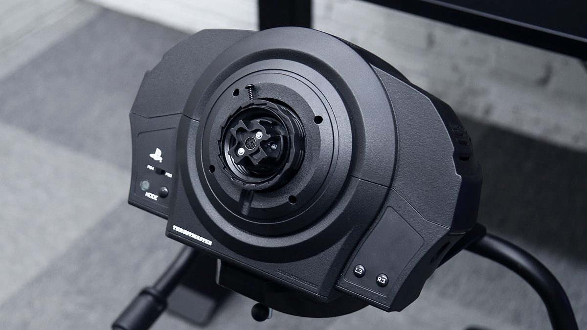 图马思特t300法拉利版力反馈游戏方向盘评测:键盘车神的不二之选