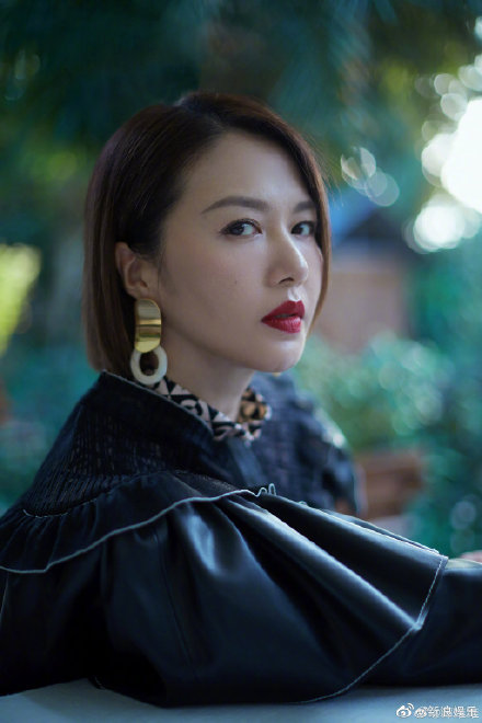 被半个娱乐圈转发！谭维维的新歌《小娟》，藏着多少中国女人的痛