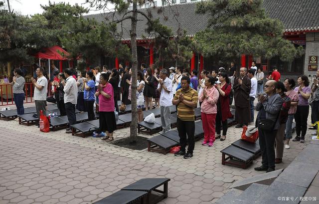 教育部规定，禁止高考移民，“中国面孔”的外籍生或将不再吃香