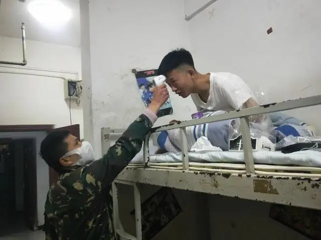 100天后重返校园，直击八维宿迁校区学子开学返校的第一天