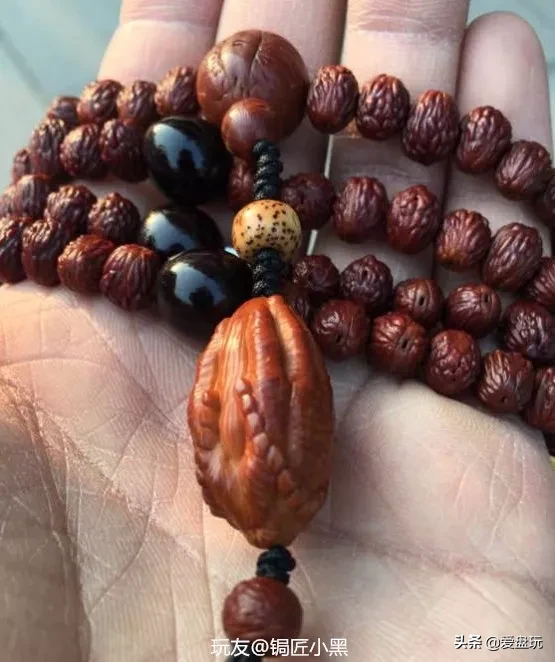 好看又不贵，但拉风！这17种小众手串，你玩过几种