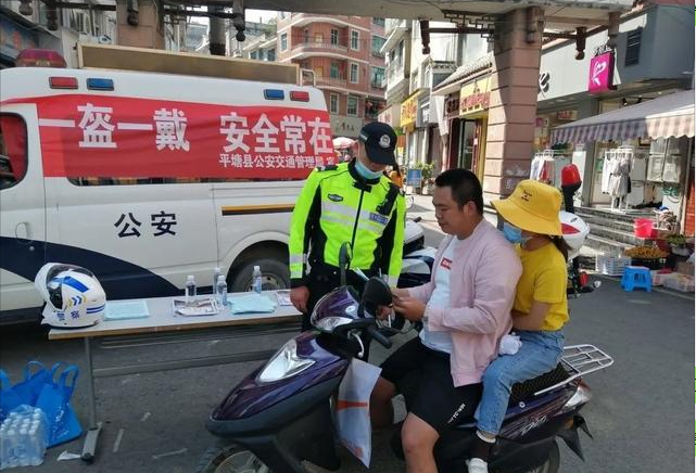 电动车上路有标准，骑车带好这些东西上路行驶，再严查也不“慌”