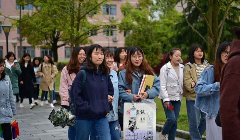 北京这3所野鸡大学臭名远扬，人民日报已曝光，毕业证形同虚设