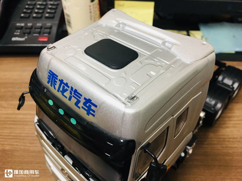 乘龙推出的第二款卡车模型，做工优秀价格美丽，乘龙M7模型开箱