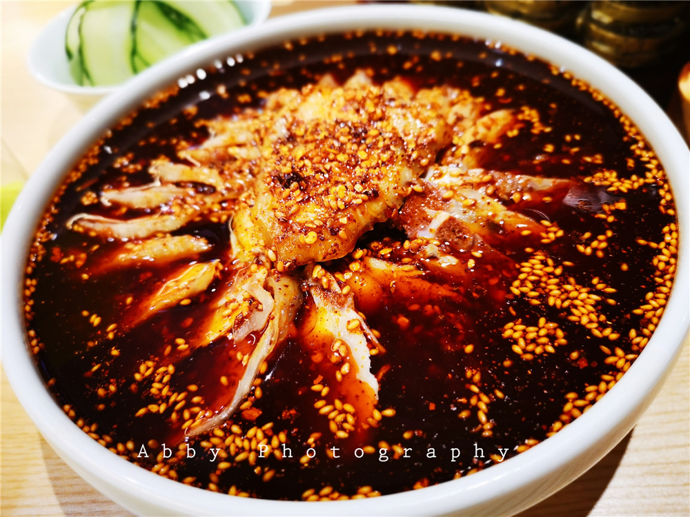 吃货去成都旅游，这些经典老店随便吃不会错，排再长的队也值得