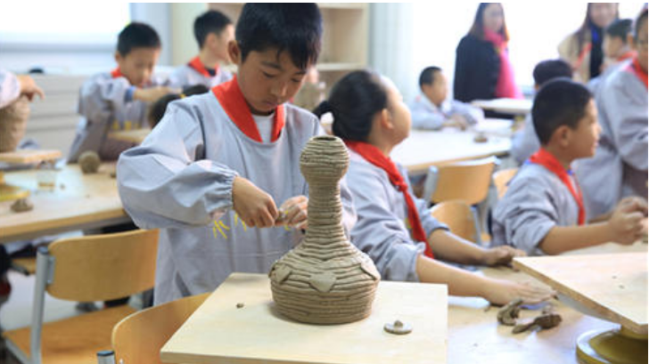 学生写“检讨书”，表面看反省态度不错，但蕴含小心思被老师看穿