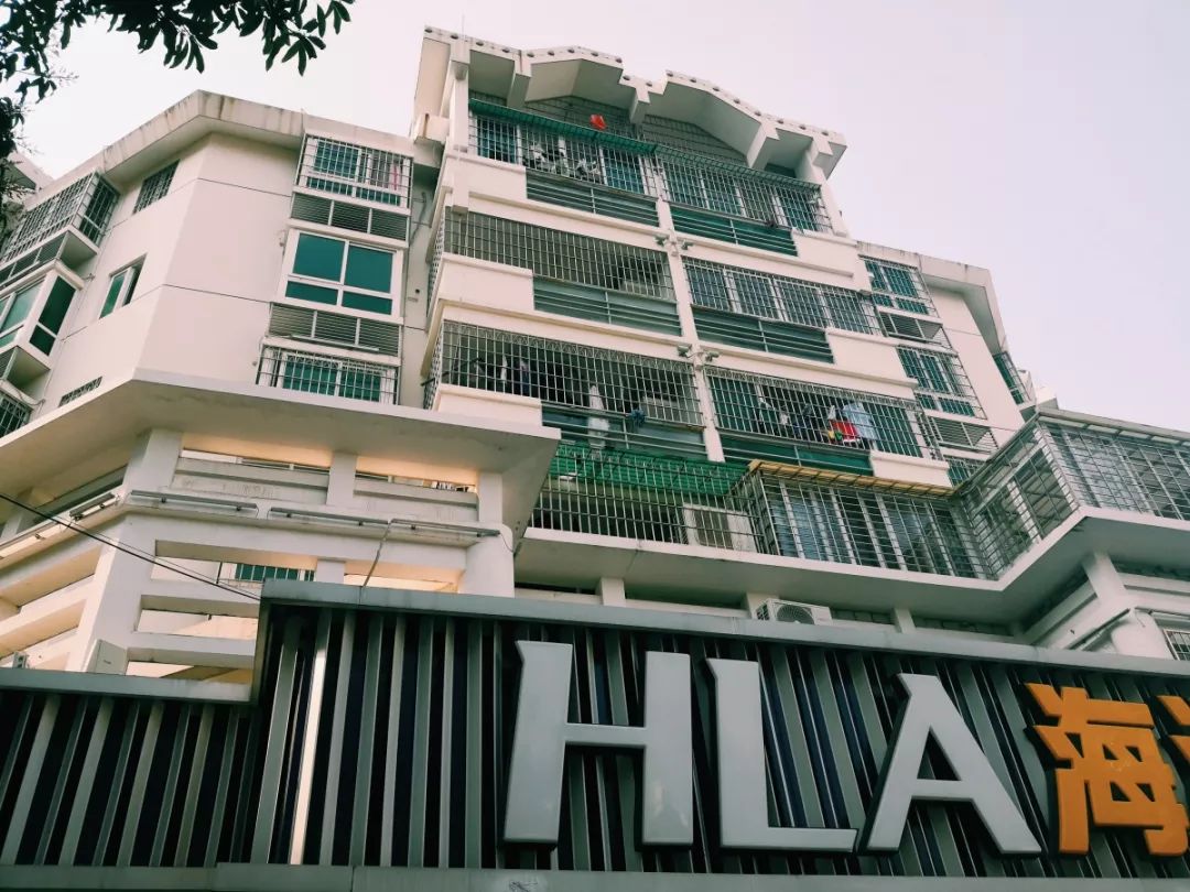 老破小一平10万+！我们走遍厦门18所名校，为你曝光最贵学区房！