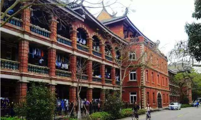 中国最顶尖的五所大学宿舍，网友：直呼忍不住要搬进去体验一下