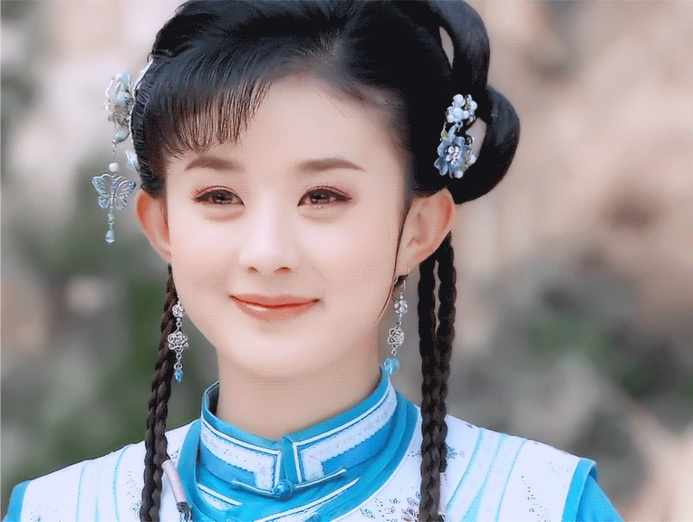 “农村姑娘”赵丽颖的成名史，以及她背后的资本版图