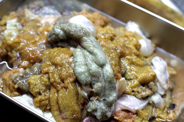 在家做鱼杂不能少了黄豆酱 20块钱1道肉菜 色泽酱红 酱香浓郁