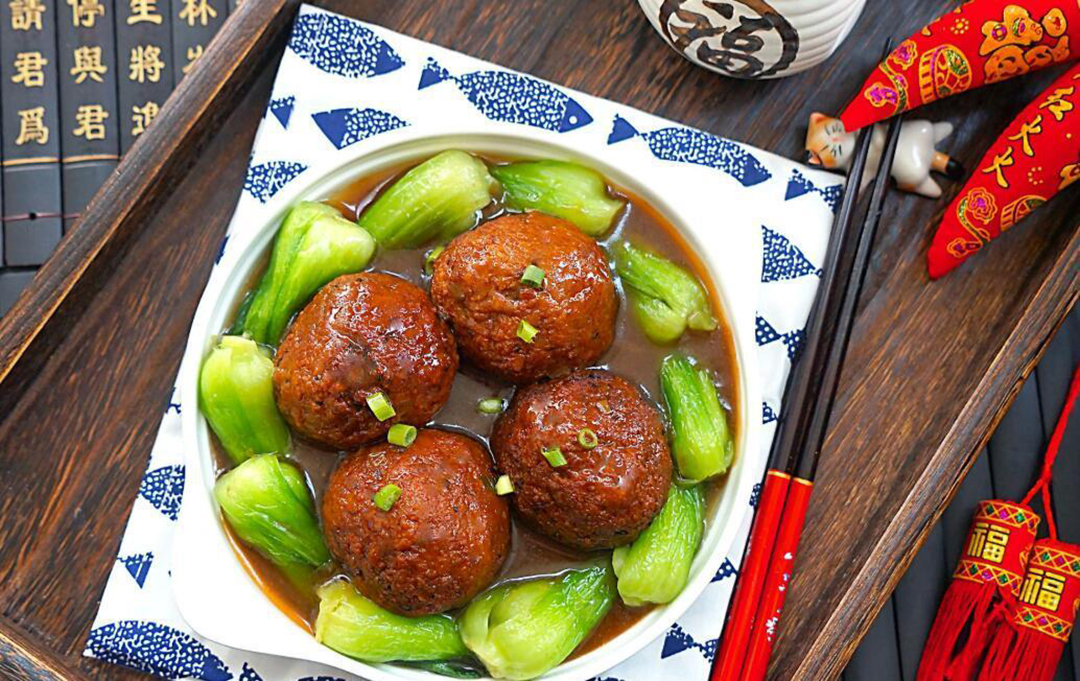 给肉焯水，用冷水还是热水？很多人做错，难怪肉不好吃还有腥味