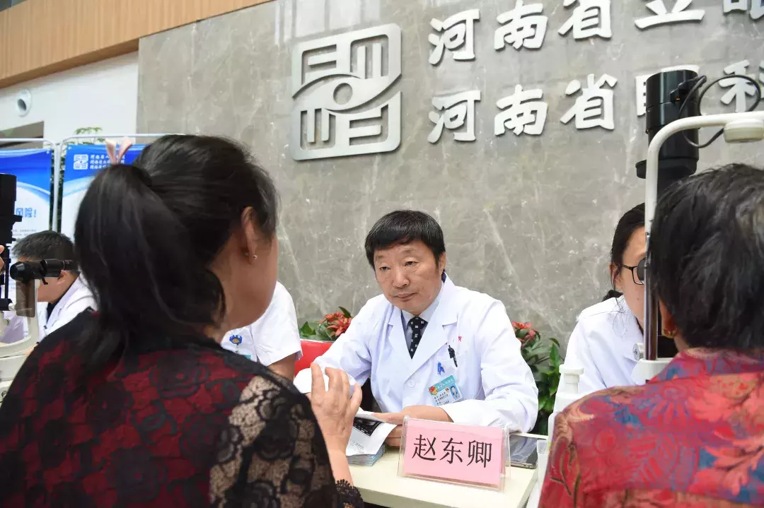 河南省立眼科医院：一场网红快闪，向青少年的健康大敌宣战